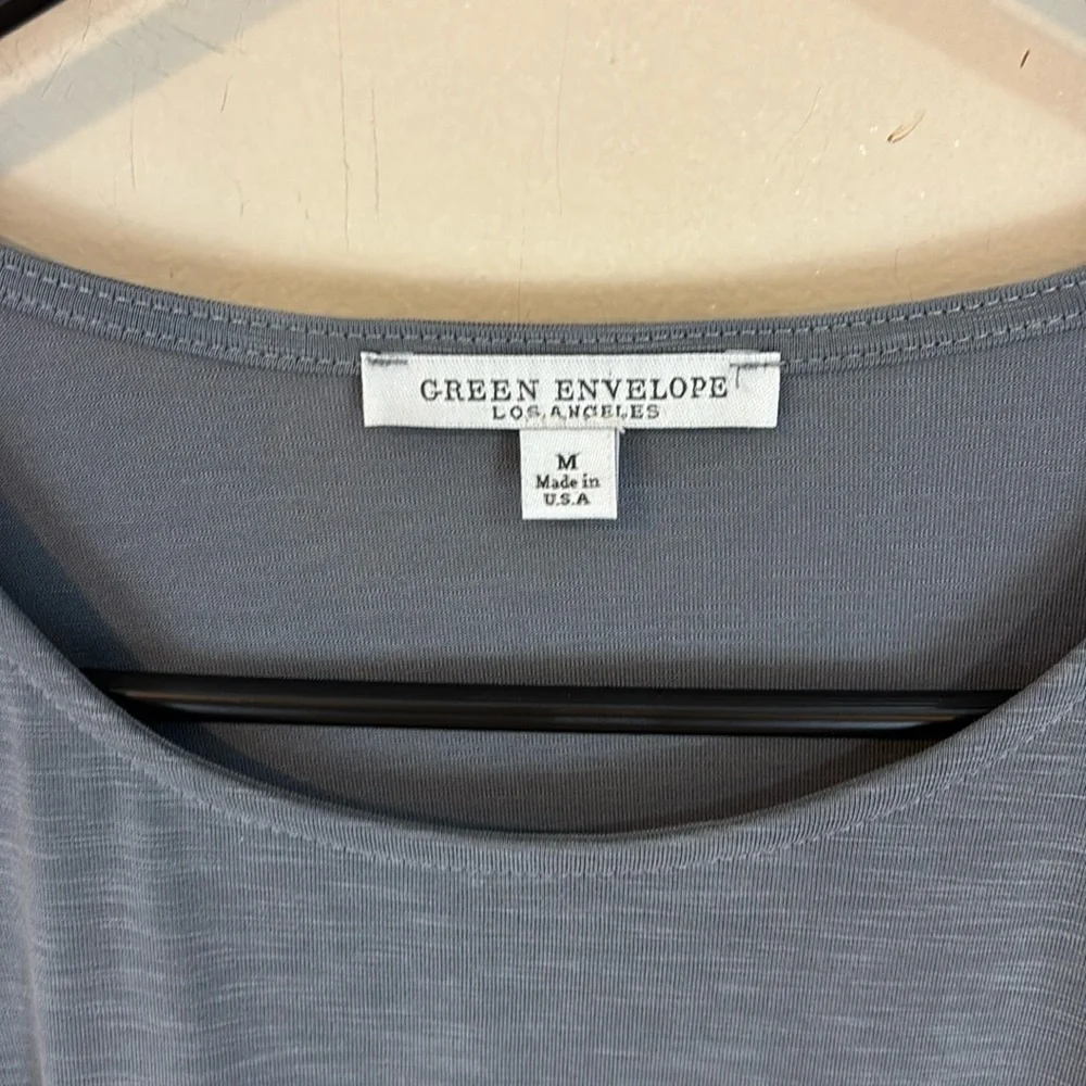 Green Envelope Gray Top with Tie Sleeves Size Medium